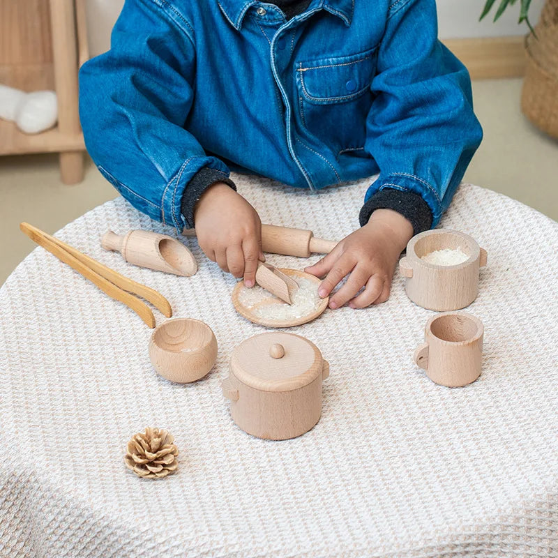 Set Simulated Kitchen Tea
